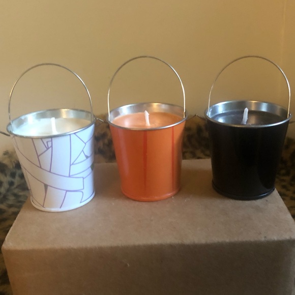 Handmade Halloween Tin Candles (3) unscented - Picture 3 of 3
